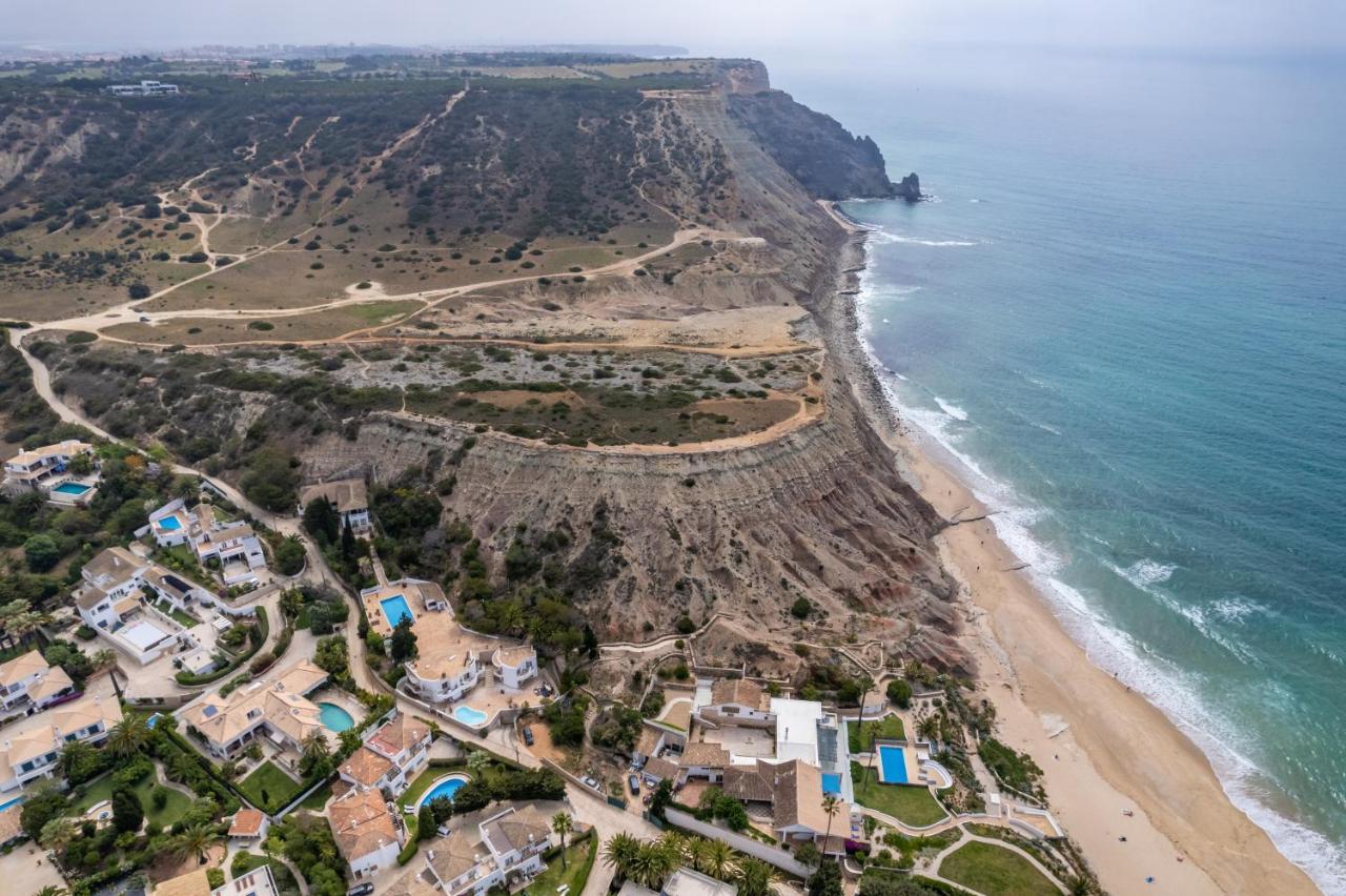 Coolhouses Luz, 3 Bed Linked House, Shared Pool, A Stone'S Throw Of The Sea, Casa Sirrah Exterior photo